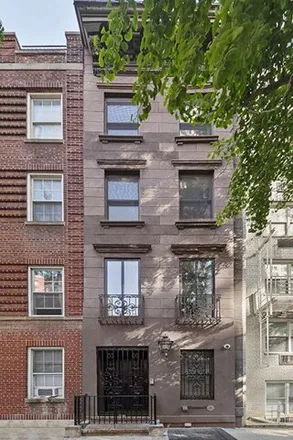 Buy this 4 bed townhouse on 320 East 55th Street in New York, NY 10022