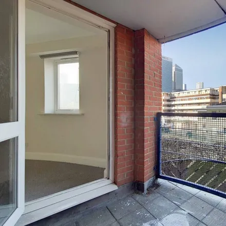 Rent this 2 bed apartment on Caraway Heights in 240 Poplar High Street, Canary Wharf