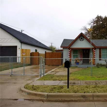 Image 1 - 1905 Miller Avenue, Fort Worth, TX 76105, USA - House for sale