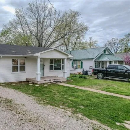 Image 2 - 181 Warren Street, Richland, Richland, MO 65556, USA - House for sale