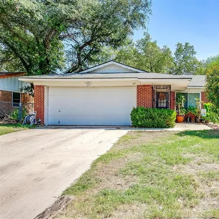 Buy this 4 bed house on 3471 Paint Trail in Fort Worth, TX 76116