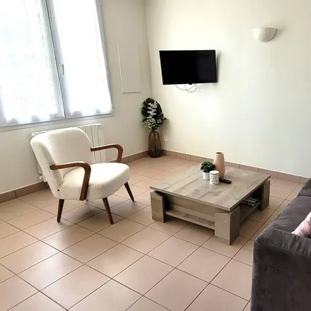 Image 9 - 56270 Plœmeur, France - Apartment for rent