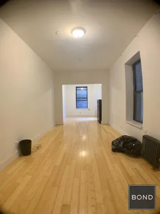 Image 3 - Buceo 95, 201 West 95th Street, New York, NY 10025, USA - Apartment for rent