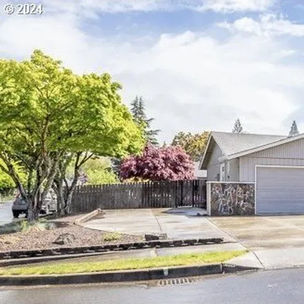 Buy this 3 bed house on 2217 Northeast 102nd Avenue in Vancouver, WA 98664