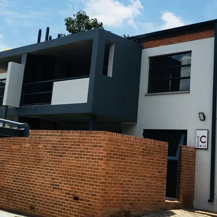 Image 7 - Laerskool Menlopark, Anderson Street, Menlo Park, Pretoria, 0081, South Africa - Apartment for rent