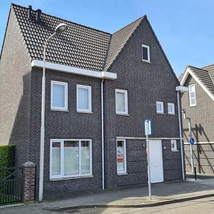 Image 3 - Marktstraat 52, 6461 CZ Kerkrade, Netherlands - Apartment for rent