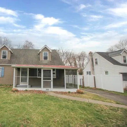 Buy this 4 bed house on 318 Surrey Ln in Hatboro, Pennsylvania
