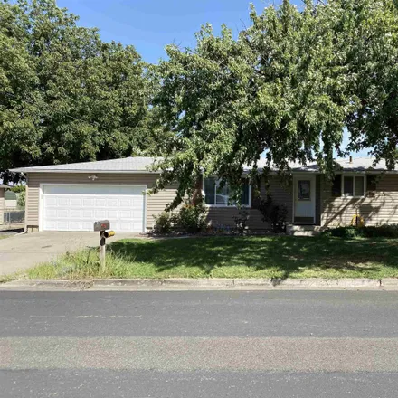 Buy this 4 bed house on 1219 Bryden Avenue in Lewiston, ID 83501