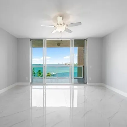 Image 5 - East Blue Heron Blvd Srv Rd, Riviera Beach, FL 33404, USA - Condo for rent