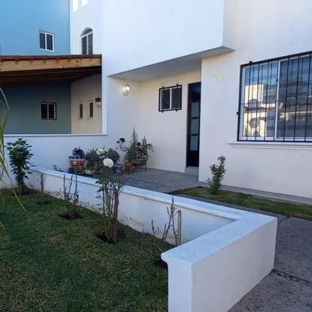 Buy this 3 bed house on Privada Lorenzo Ángeles in Pueblo Nuevo, 76900 El Pueblito