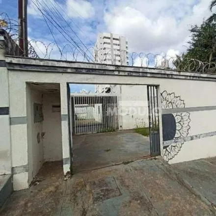 Image 2 - Avenida Vasconcelos Costa, Osvaldo Rezende, Uberlândia - MG, 38400-328, Brazil - House for rent