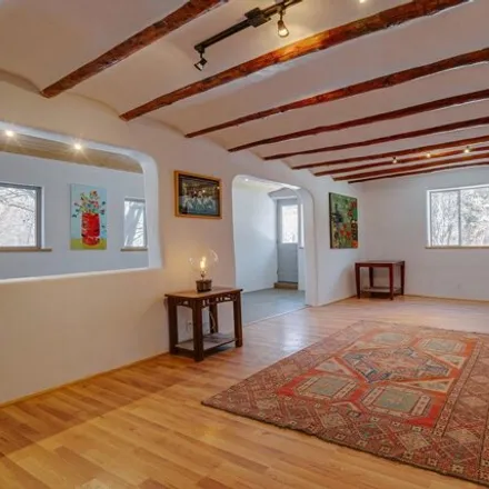 Image 4 - 467 Upper Ranchitos Road, Taos, NM 87571, USA - House for sale