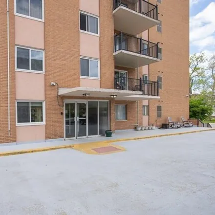 Image 3 - 12071 Clifton Boulevard, Lakewood, OH 44107, USA - Condo for sale