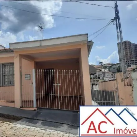 Buy this 2 bed house on Rua Narciso de Azevedo in Vila Belém, Itatiba - SP