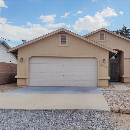 Rent this 3 bed house on 2240 Robinson Avenue in Hilltop, Kingman