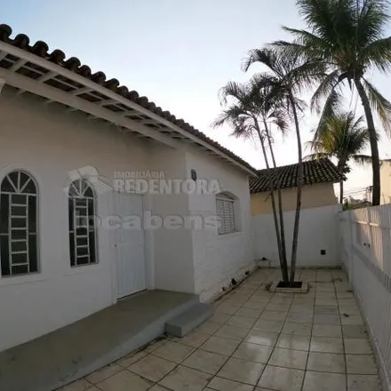 Rent this 3 bed house on Rua João Teixeira in Vila Santa Cruz, São José do Rio Preto - SP