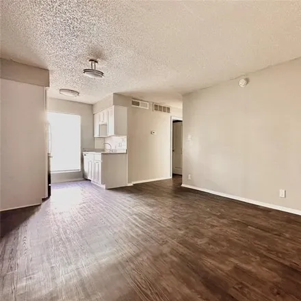 Rent this 1 bed condo on 2803 Hemphill Park in Austin, TX 78705