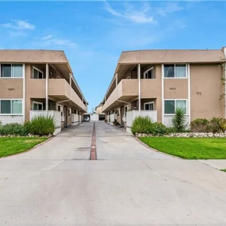 Buy this 38 bed house on 3624 West 168th Street in Bridgedale, Torrance