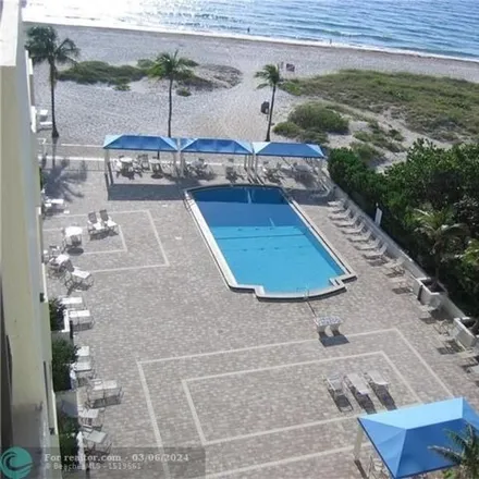 Image 3 - South Ocean Boulevard, Lauderdale-by-the-Sea, Broward County, FL 33062, USA - Condo for rent