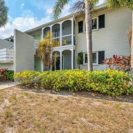 Buy this 1 bed condo on 2350 Ringling Boulevard in Sarasota, FL 34237