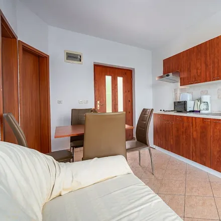 Image 8 - 52220, Croatia - Apartment for rent