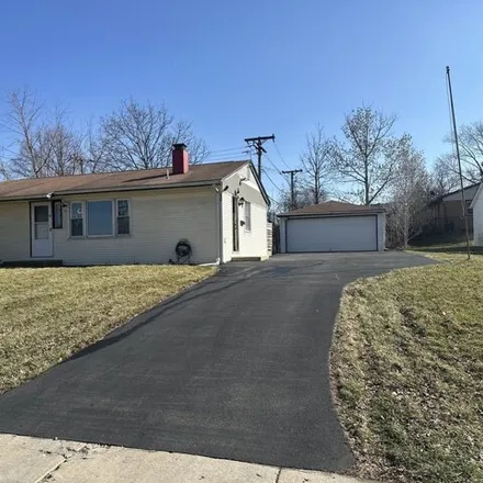 Buy this 2 bed house on 162 Mora Road in Carpentersville, IL 60110
