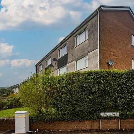 Image 4 - Heol Lewis, Cardiff, CF14 6QB, United Kingdom - Apartment for rent
