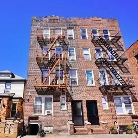 Buy this studio house on 1516 West 5th Street in New York, NY 11204