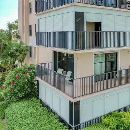 Image 3 - 7564 Sun Island Drive South, South Pasadena, Pinellas County, FL 33707, USA - Condo for sale