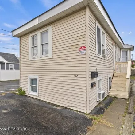 Buy this 5 bed house on Family Golf in 315 Boulevard, Seaside Heights