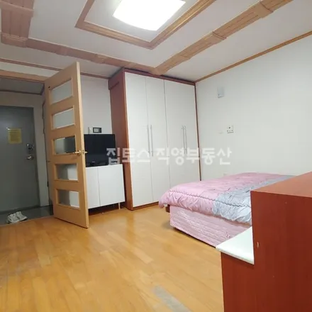 Image 4 - 서울특별시 강남구 역삼동 725-60 - Apartment for rent