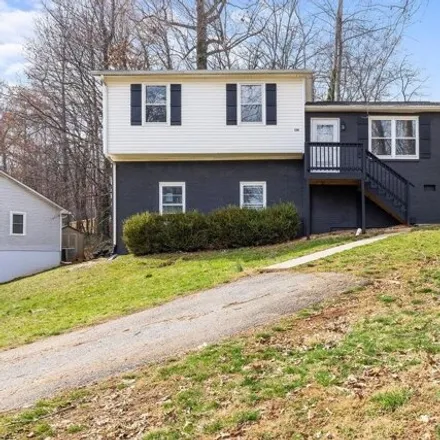 Buy this 3 bed house on 142 Walnut Street in Amherst, VA 24521