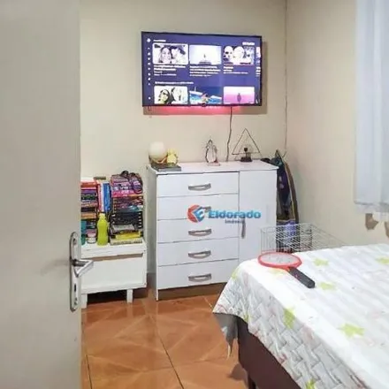 Buy this 4 bed house on Rua São Roberto Belarmino in AR3 - Matão, Sumaré - SP