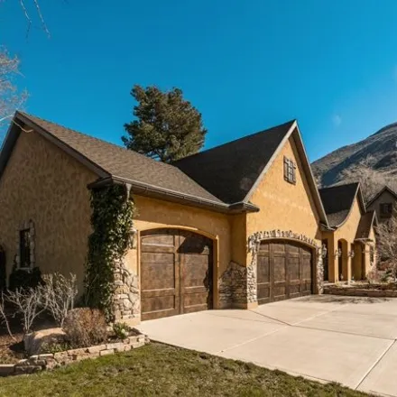 Image 3 - 2877 Le Jardin Place, Holladay, UT 84117, USA - House for sale