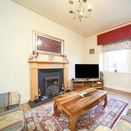 Image 2 - Laidlaw Terrace, Hawick, TD9 9QT, United Kingdom - Apartment for sale