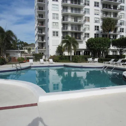 Image 6 - 201 Queens Court, West Palm Beach, FL 33401, USA - Apartment for rent