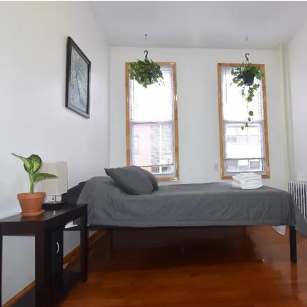 Rent this 1 bed house on 718 Leonard Street in New York, NY 11222
