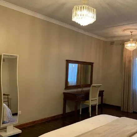 Rent this 1studio house on Roodepoort in City of Johannesburg Metropolitan Municipality, South Africa