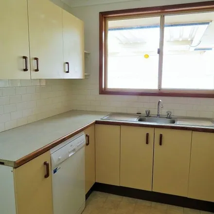 Image 1 - Orlick Street, Ambarvale NSW 2560, Australia - Apartment for rent