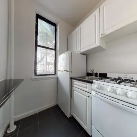 Rent this 1 bed apartment on 313 East 85th Street in New York, NY 10028