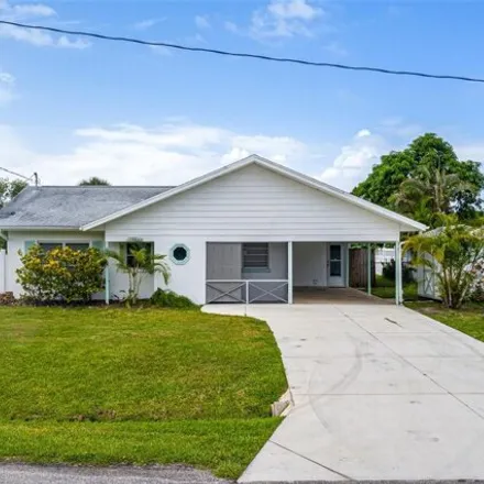 Rent this 2 bed house on 985 Stewart Street in Englewood, FL 34223
