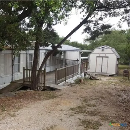 Buy this studio apartment on 683 Creekside Dr in Texas, 78133