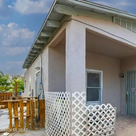 Buy this 4 bed house on 100 East 28th Street in South Tucson, Pima County