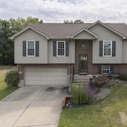 Buy this 3 bed house on 2084 Gribble Dr in Covington, Kentucky