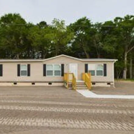 Buy this studio apartment on 105 Kennedy Road in Blackville, SC 29817