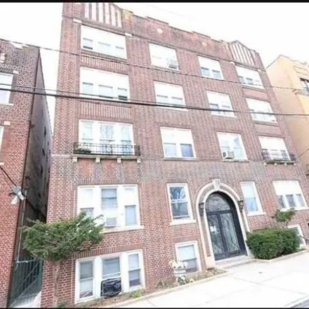Image 8 - JFK + 48th Street, West 48th Street, Bayonne, NJ 07002, USA - Apartment for rent