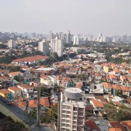 Buy this 4 bed apartment on Rua Aibi 578 in Vila Argentina, São Paulo - SP