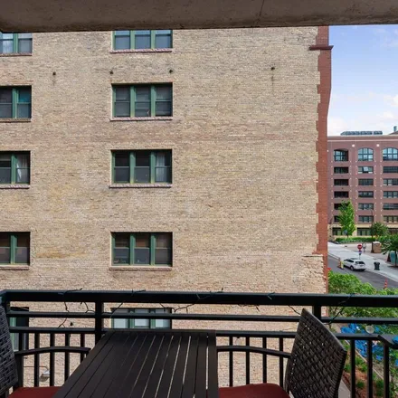 Rent this 2 bed apartment on Lindsay Lofts in 408 North 1st Street, Minneapolis