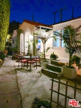 Rent this 1 bed house on 112 Driftwood Street in Los Angeles, CA 90292
