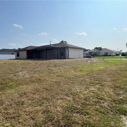 Image 4 - 1404 Southwest 47th Street, Cape Coral, FL 33914, USA - House for sale